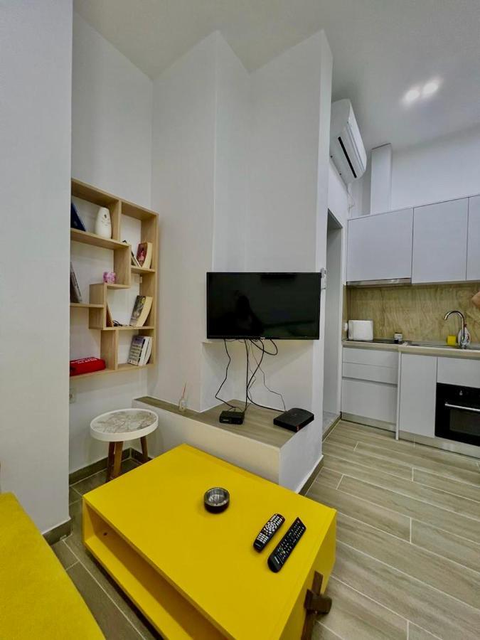 Appartamento Gersi'S Daily Apartament Tirana Esterno foto