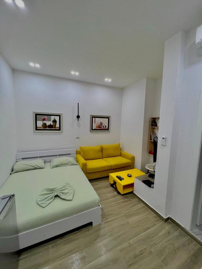 Appartamento Gersi'S Daily Apartament Tirana Esterno foto
